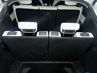 2021 Tesla Model Y Long Range Dual Motor I, белый, 3400000 рублей, вид 5