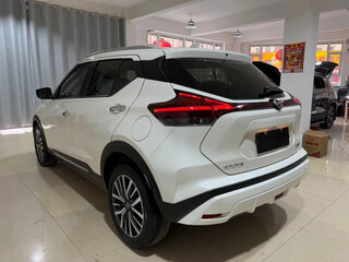 2022 Nissan Kicks I Рестайлинг, белый, 1100000 рублей, вид 2