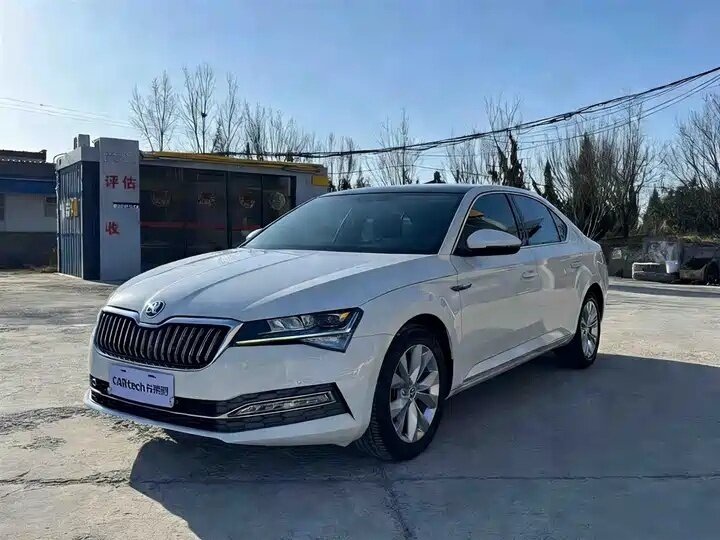 Skoda Superb III Рестайлинг