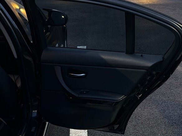 2009 BMW 3 серии 320i V (E90/E91/E92/E93) Рестайлинг, чёрный, 1150000 рублей - вид 29