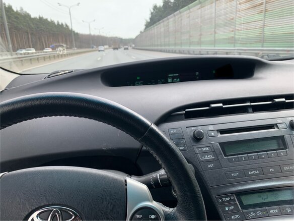 2009 Toyota Prius III (XW30), серый, 795000 рублей - вид 2