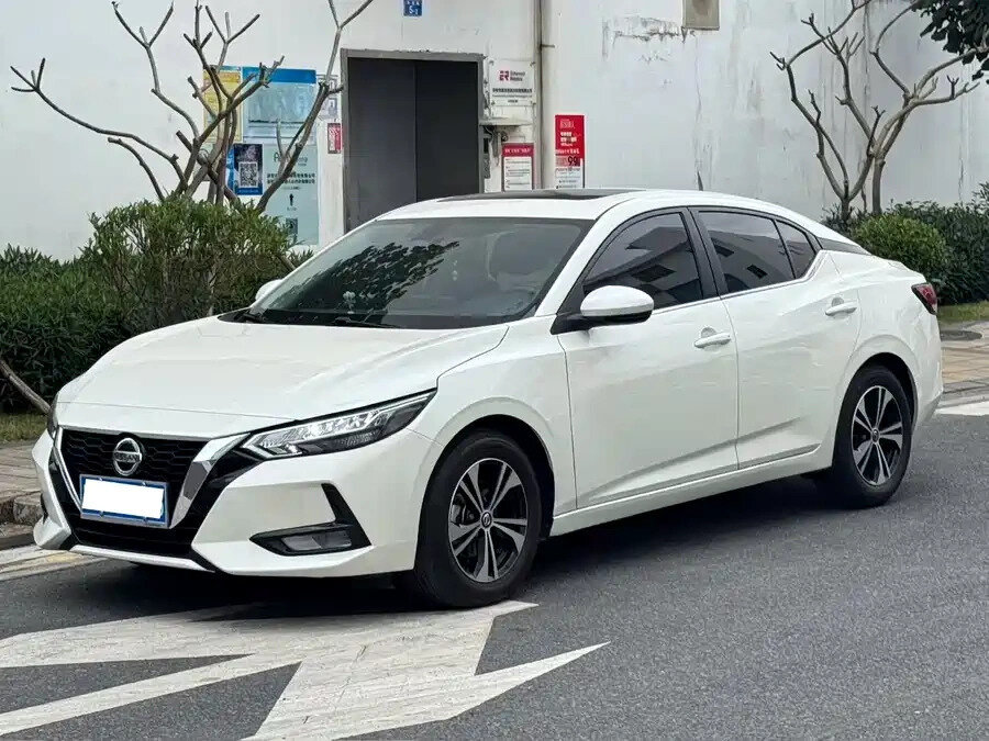 Nissan Sylphy IV (B18)