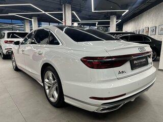2021 Audi A8 Long 55 TFSI IV (D5), белый, 7200000 рублей, вид 5