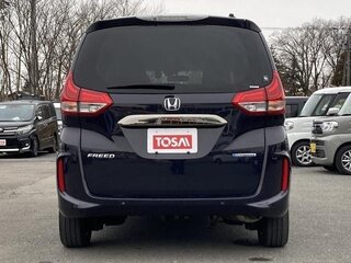 2023 Honda Freed+ II Рестайлинг, чёрный, 1170000 рублей, вид 5