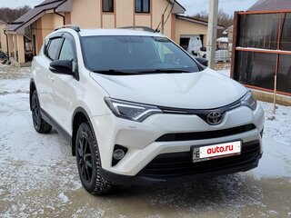 2019 Toyota RAV4 IV (XA40) Рестайлинг, белый, 2780000 рублей, вид 1
