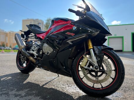 BMW S 1000 RR 2016 1 350 000 BMW S 1000 RR 2016
