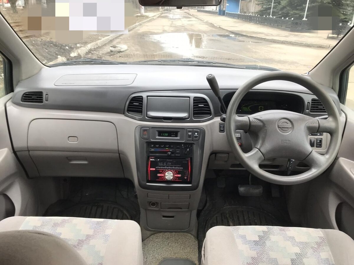 Nissan Liberty 1987