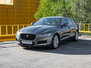2017 Jaguar XF II, серый, 1679000 рублей, вид 1