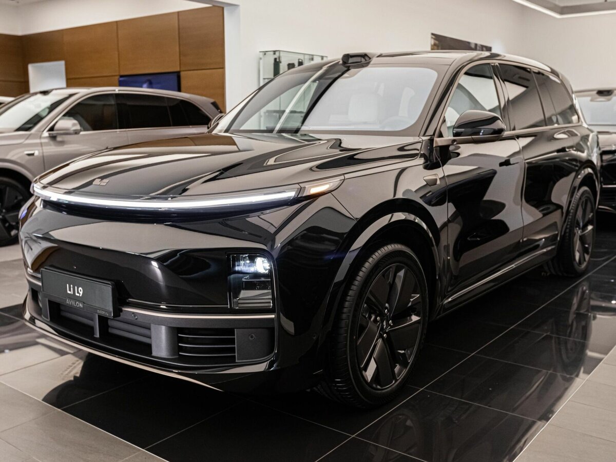 Li Auto (Lixiang) L9 52.3 kWh I Рестайлинг