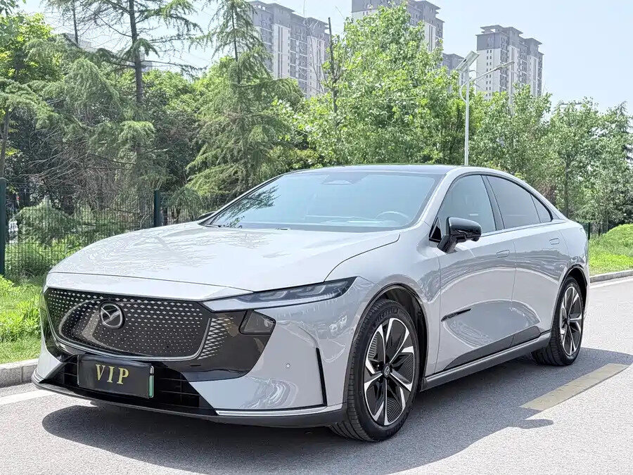 Mazda EZ-6 28.4 kWh