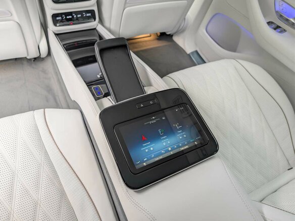 2026 Mercedes-Benz Maybach GLS 600 I Рестайлинг, белый, 33399000 рублей - вид 21