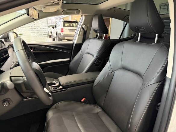 2024 Toyota Camry IX (XV80) China Market, белый, 4780000 рублей - вид 14