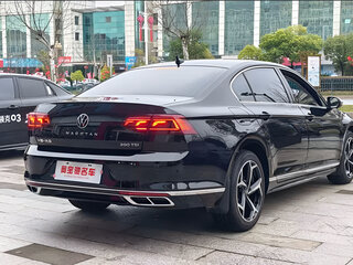 2023 Volkswagen Magotan B8 Рестайлинг, чёрный, 1820000 рублей, вид 4