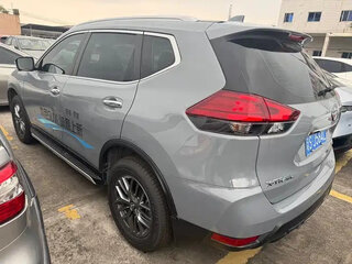 2025 Nissan X-Trail III Рестайлинг 2, серый, 2630000 рублей, вид 5