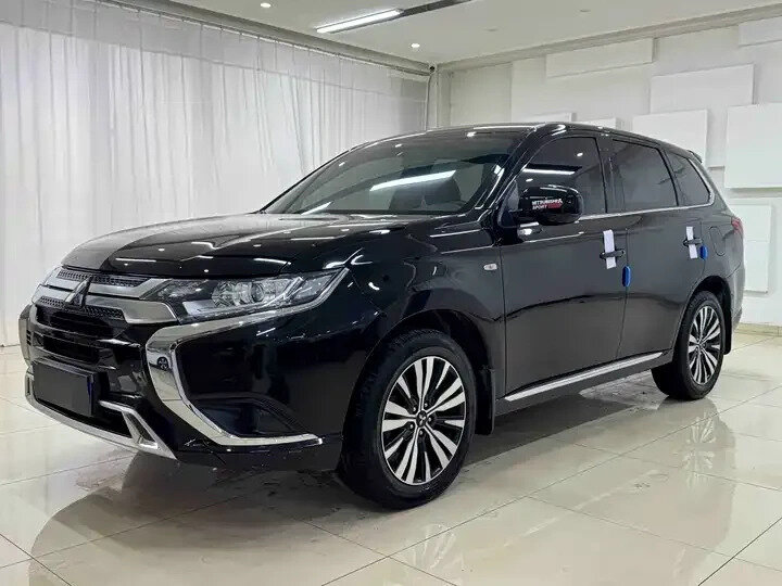 Mitsubishi Outlander III Рестайлинг 3
