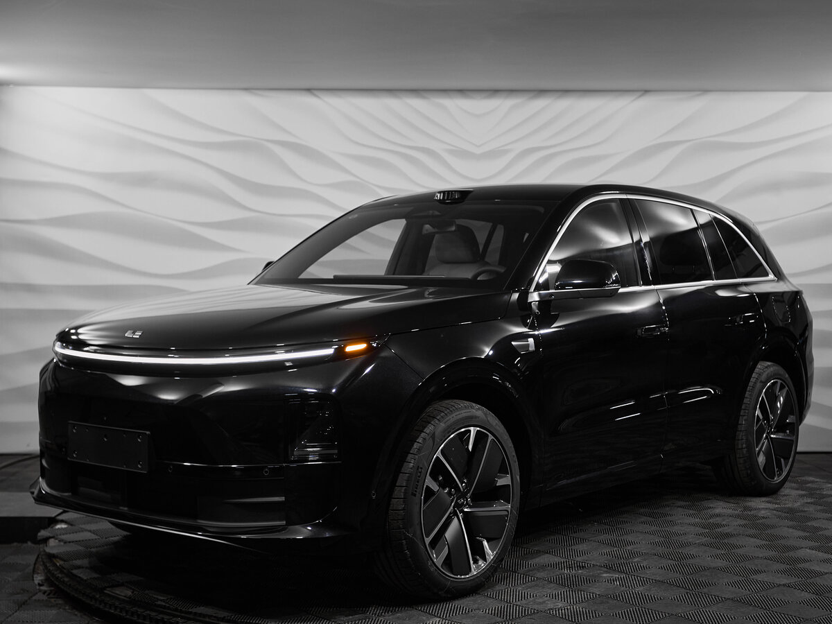 Li Auto (Lixiang) L6