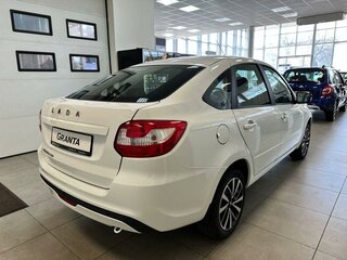 2025 Lada (ВАЗ) Granta I Рестайлинг, белый, 1244000 рублей, вид 3