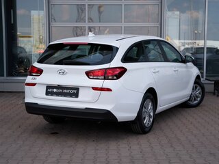 2024 Hyundai i30 III Рестайлинг 2, белый, 2749900 рублей, вид 3