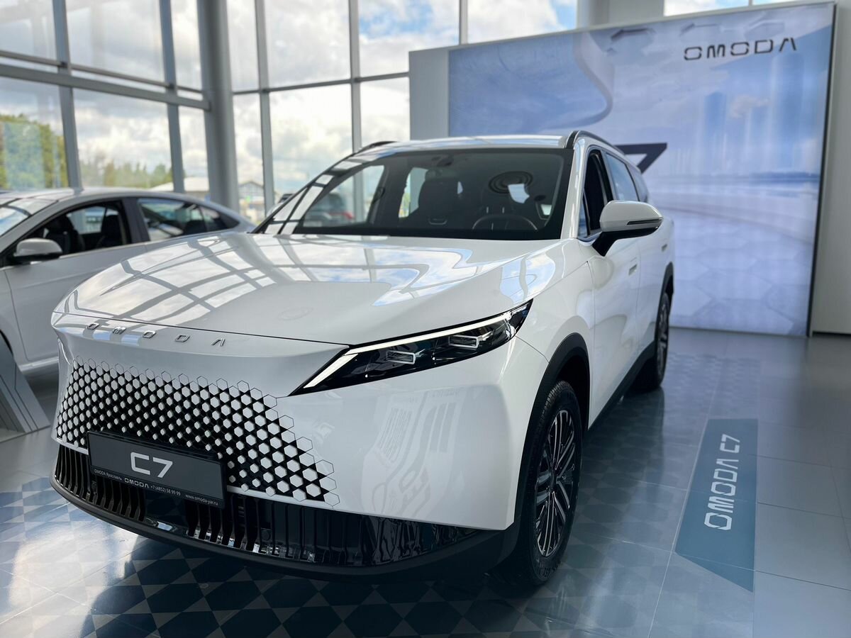Omoda C7