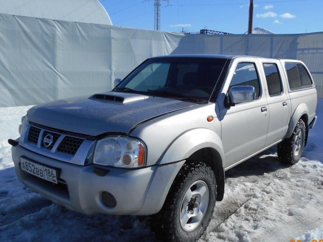 Nissan NP300