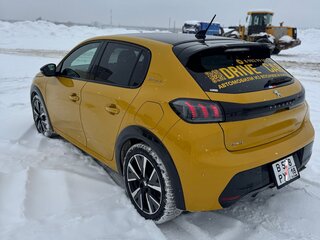 2020 Peugeot 208 II, жёлтый, 1150000 рублей, вид 5