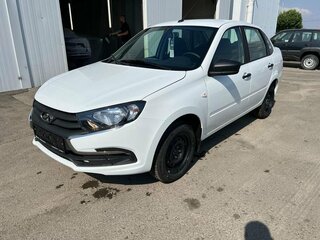 2026 Lada (ВАЗ) Granta I Рестайлинг, белый, 850000 рублей, вид 1
