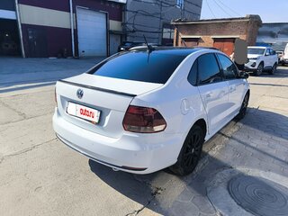 2019 Volkswagen Polo V Рестайлинг, белый, 700000 рублей, вид 4