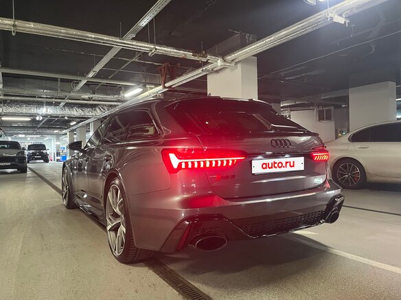 2021 Audi RS 6 IV (C8), серый, 15100000 рублей - вид 4