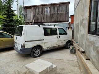 2001 Volkswagen Transporter T4, белый, 320000 рублей, вид 1