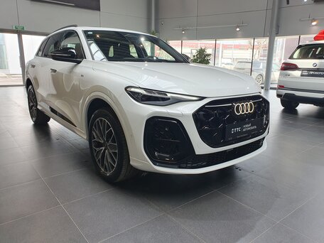 2026 Audi Q5 L III (GU), белый, 6550000 рублей, вид 3
