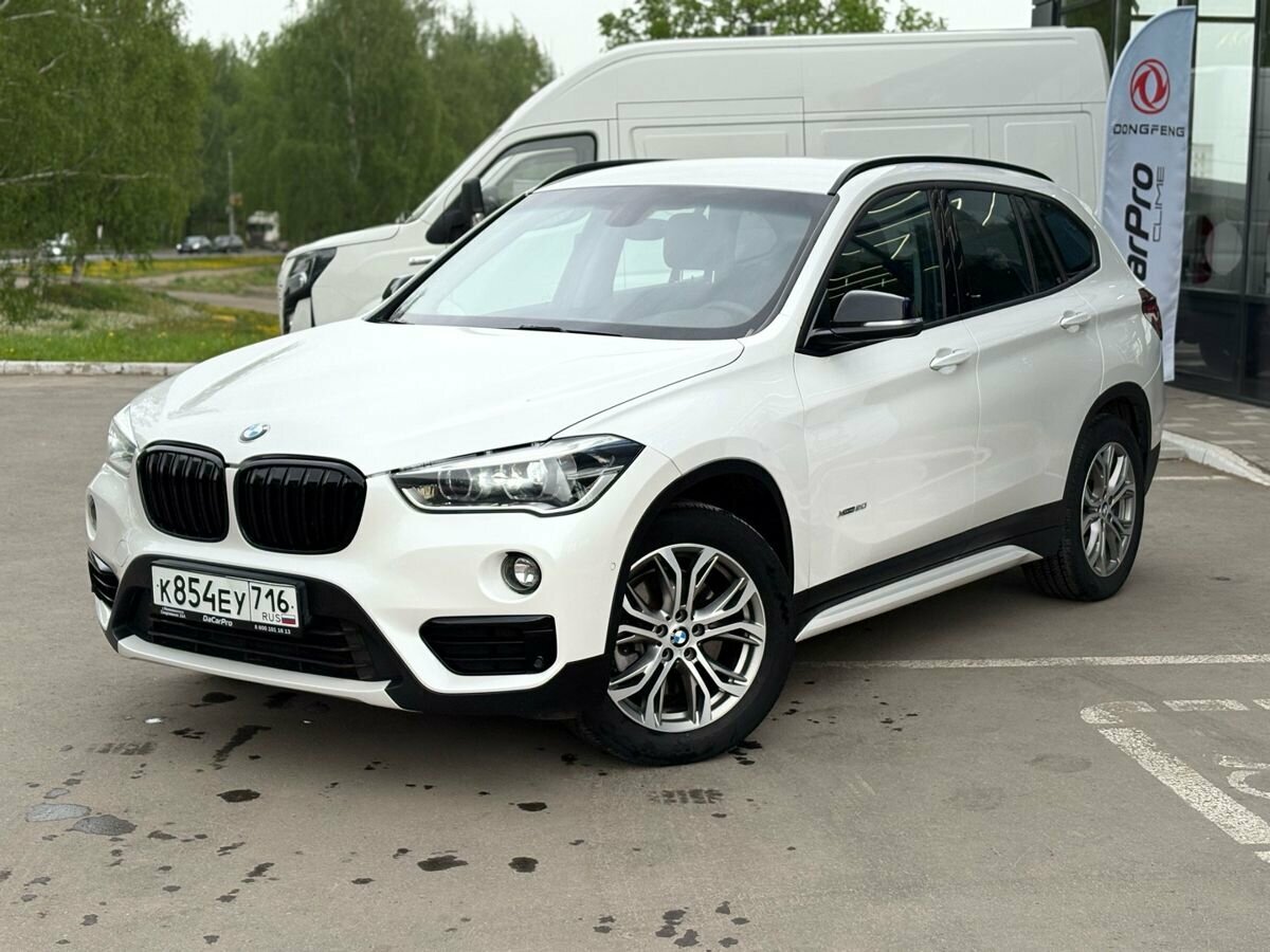 BMW X1 20i xDrive II (F48)