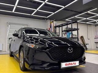 2020 Mazda 3 IV (BP), чёрный, 1799999 рублей, вид 2