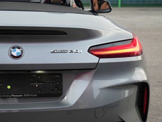 2026 BMW Z4 20i III (G29) Рестайлинг, серебристый, 6790000 рублей, вид 4
