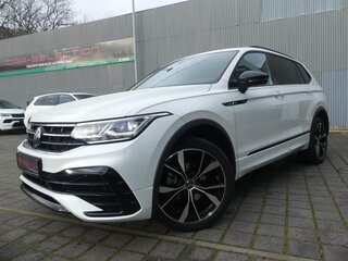 2022 Volkswagen Tiguan Allspace II Рестайлинг, белый, 3200000 рублей, вид 1