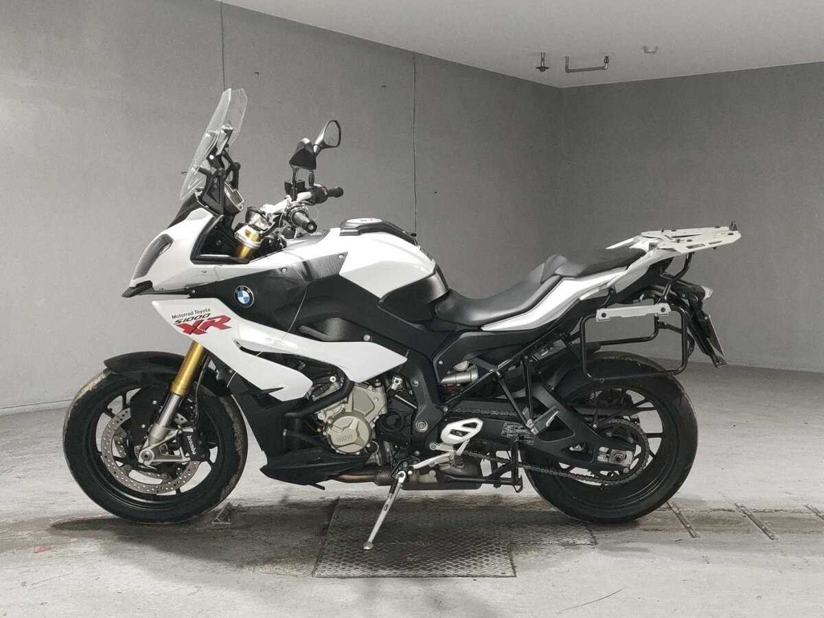 BMW S 1000 XR
