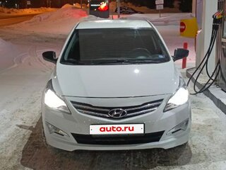 2015 Hyundai Solaris I Рестайлинг, белый, 770000 рублей, вид 1