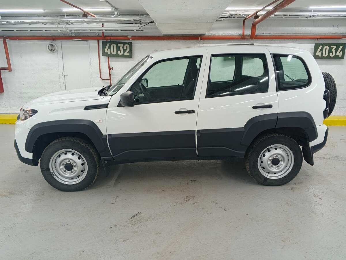 Lada (ВАЗ) Niva Travel I