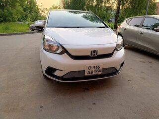 2020 Honda Fit IV, белый, 1330000 рублей, вид 1