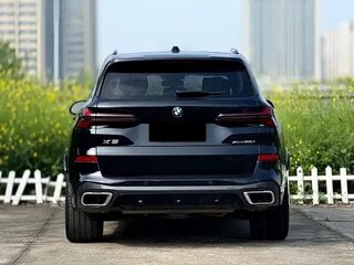 2023 BMW X5 Long 30Li IV (G05/G18) Рестайлинг, чёрный, 7320009 рублей, вид 5