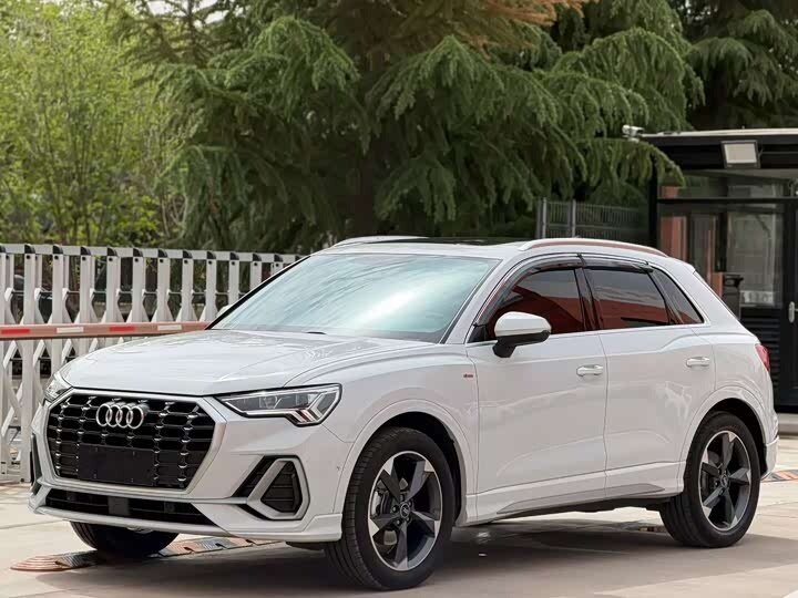 Audi Q3 35 TFSI II (F3)