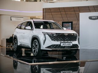 2025 Geely Atlas II, белый, 3449990 рублей, вид 1