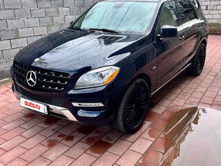 2011 Mercedes-Benz M-Класс 350 III (W166), синий, 2500000 рублей, вид 1