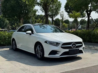 2023 Mercedes-Benz A-Класс 180 Long IV (W177) Рестайлинг, белый, 1590100 рублей, вид 3