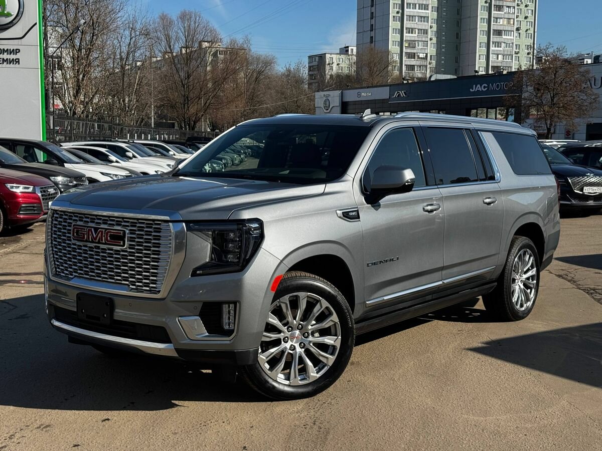 GMC Yukon V
