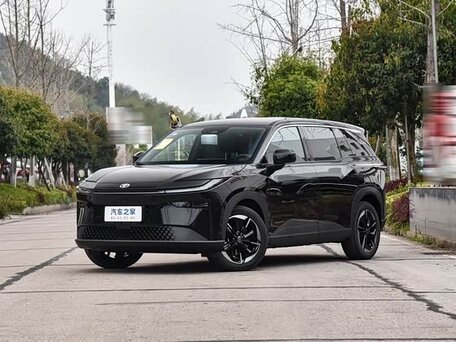 2026 Toyota bZ3X 58.3 kWh, чёрный, 2610000 рублей, вид 1