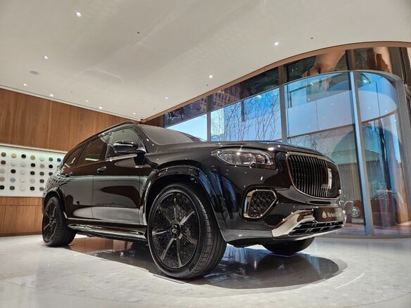 2025 Mercedes-Benz Maybach GLS 600 I Рестайлинг, чёрный, 37790000 рублей