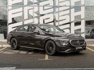 2025 Mercedes-Benz E-Класс 300 VI (W214, S214), чёрный, 9920000 рублей, вид 1