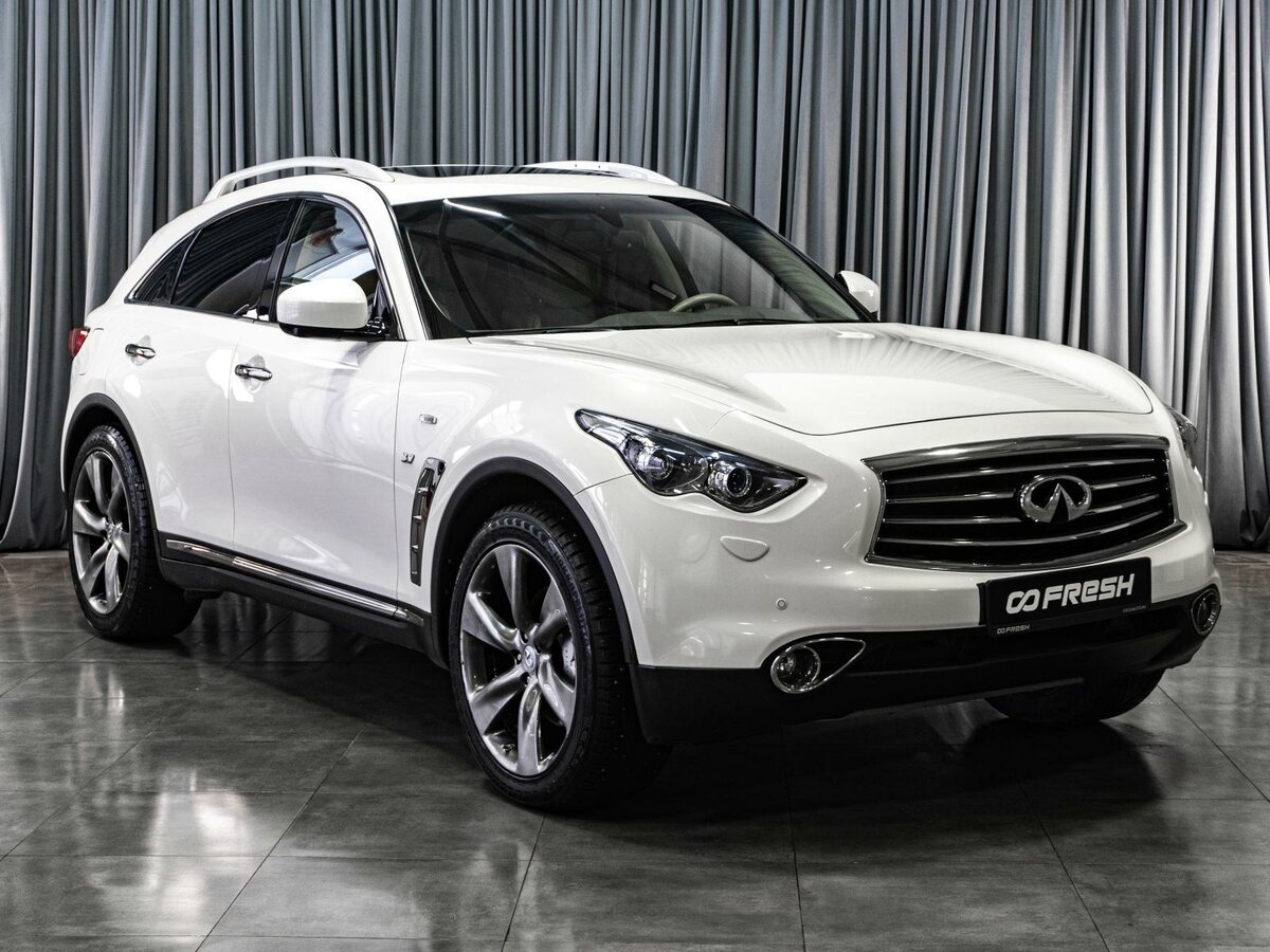 Infiniti QX70