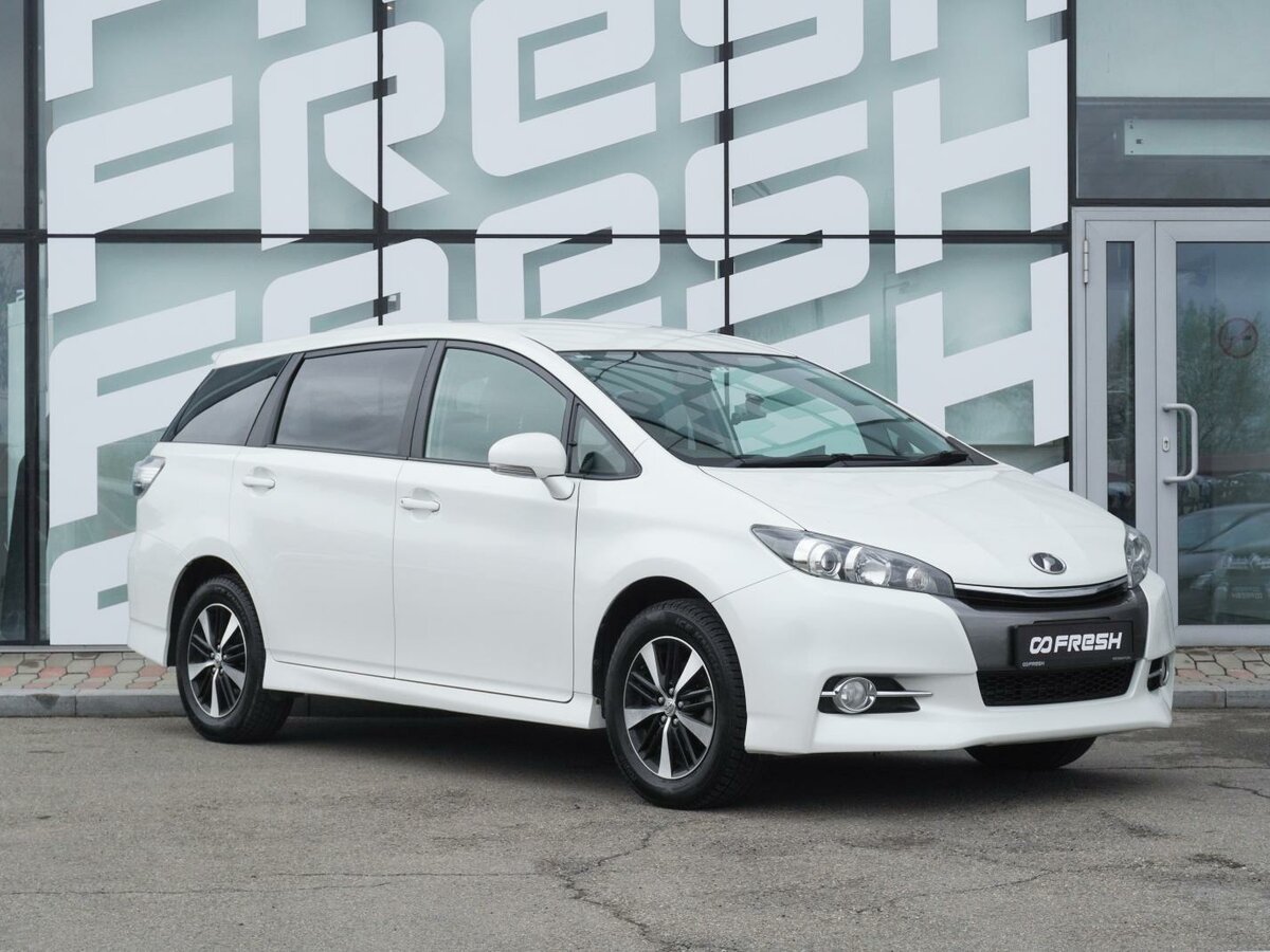 Toyota Wish II Рестайлинг