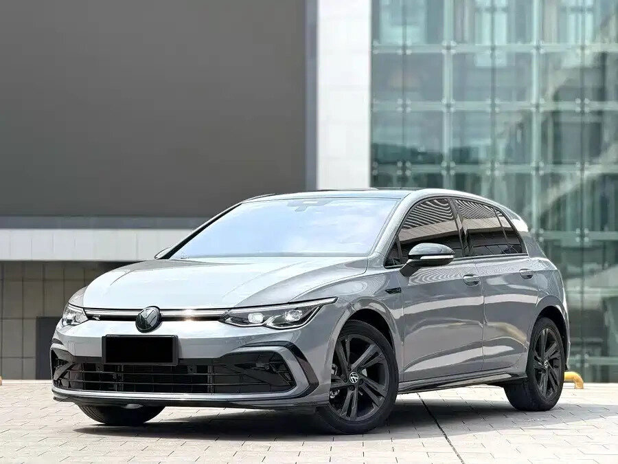 Volkswagen Golf VIII